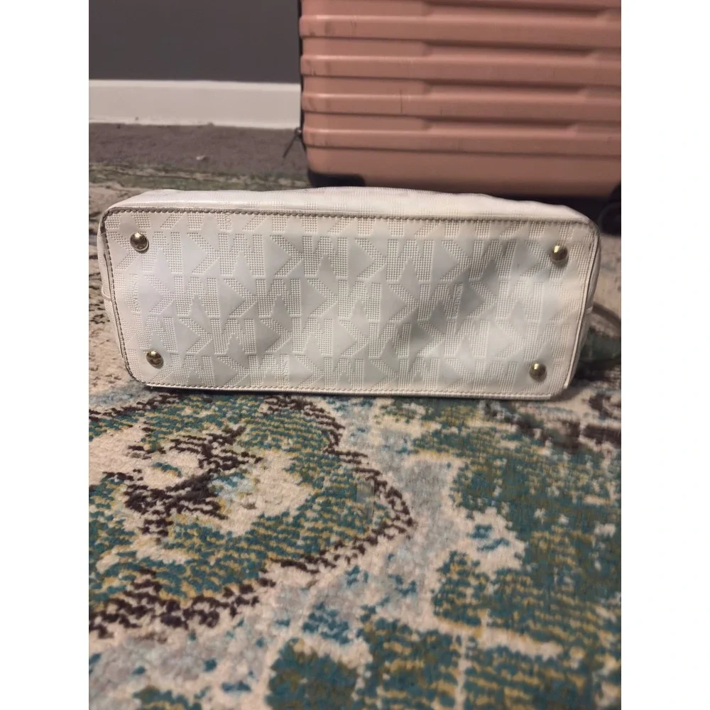 Michael Kors Jet Set Travel White MK Logo‎ Tote Bag Chain Strap Shoulder Bag